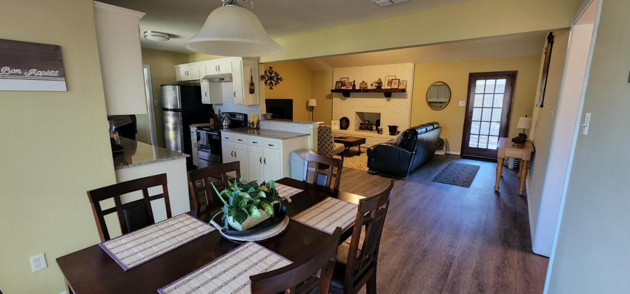 The Cozy Corner House At Haltom City Texas Exteriér fotografie